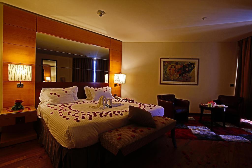 Resort Coral And Beirut